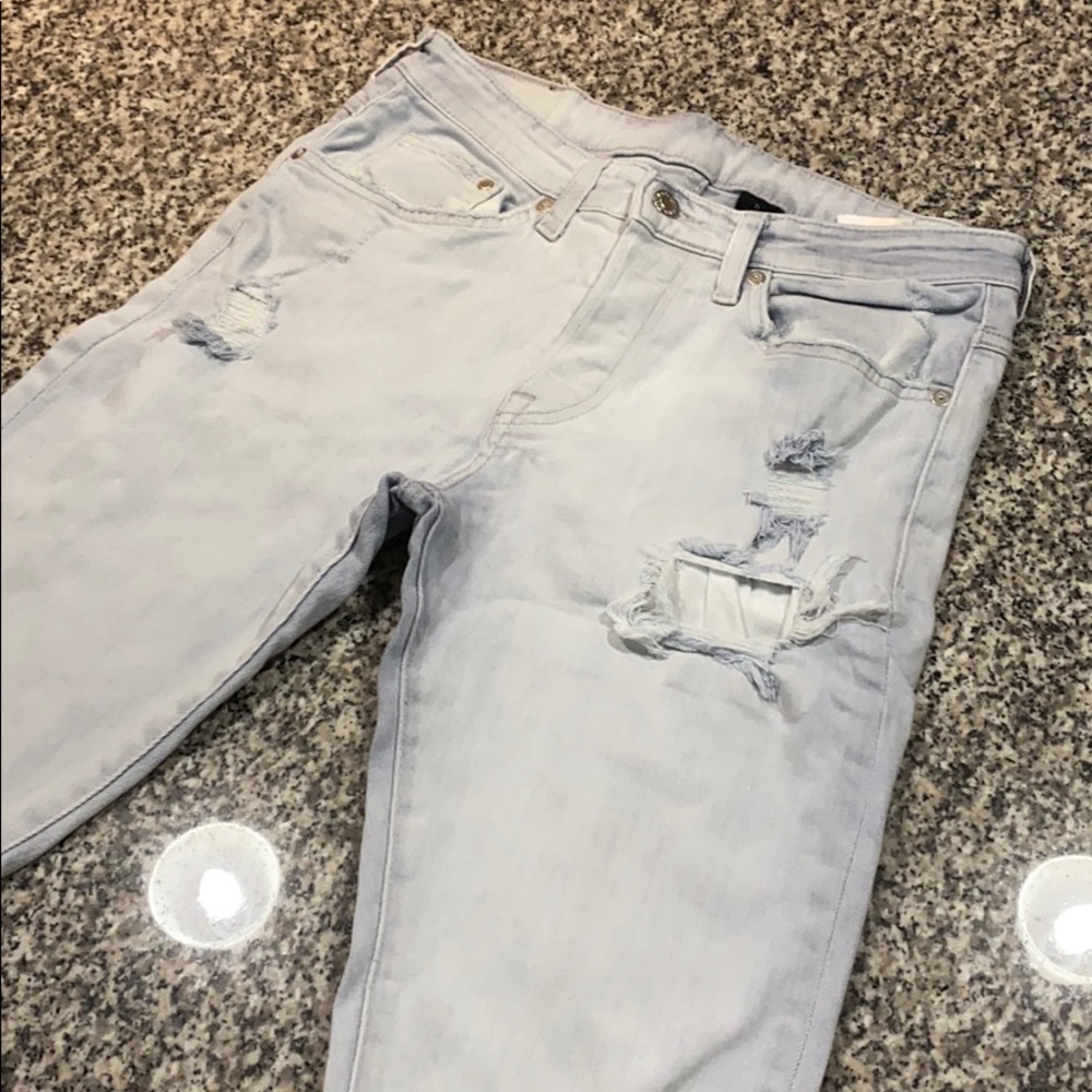 Short jeans